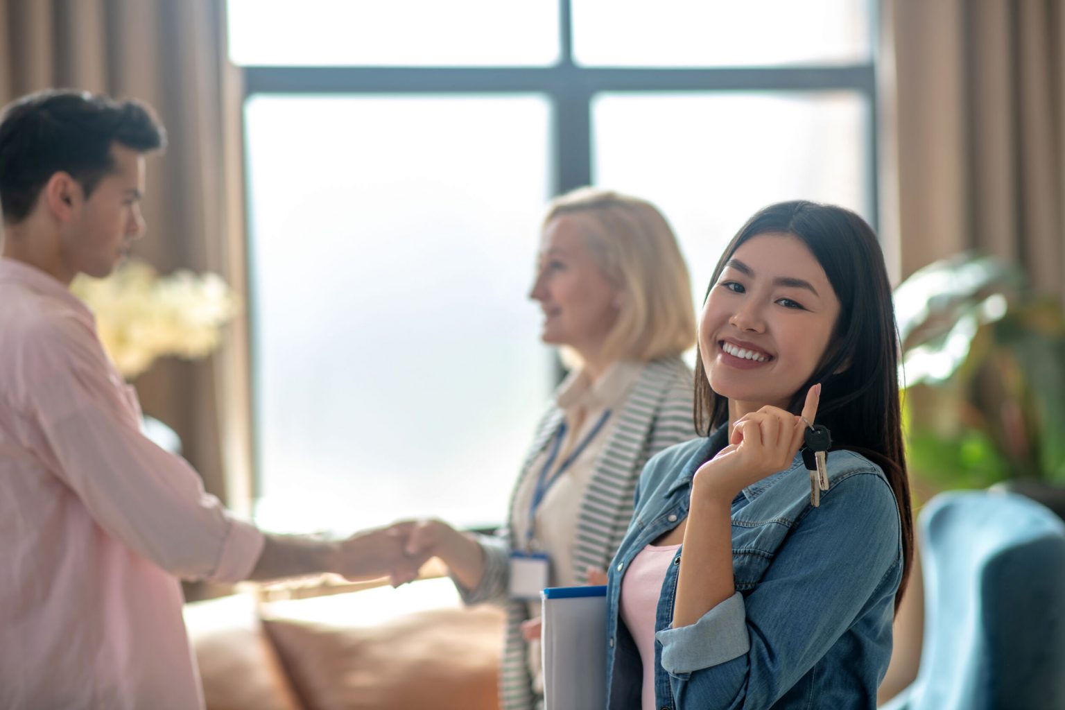 英語を使う仕事に就きたい人が明確にすべき4つのポイントを解説！失敗しないポイントも紹介 - 英語で暮らしと仕事が楽しくなるビズメイツブログ ...